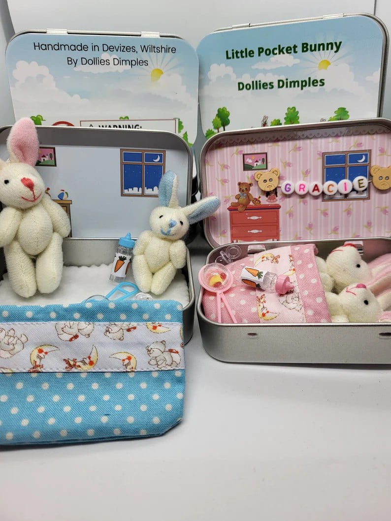 💎  Süße Osterhasen-Mama mit Baby in Blechdose – Handgefertigt, Kuschelig & Perfekt als Geschenk 🐰🎁