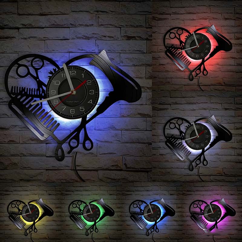 Kreative Wanduhr in Friseurwerkzeug-Silhouette