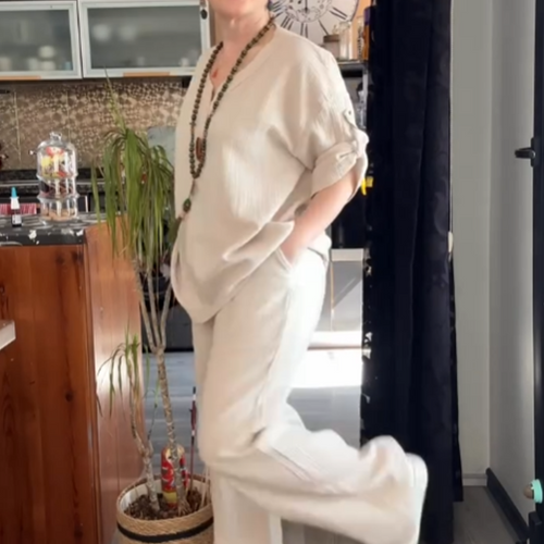 Bequemes Loungewear-Set für Damen mit aufrollbaren Ärmeln